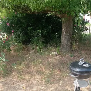 Maison De Ferme Au Calme Jusqu'a 10 Personnes , Gannay-sur-Loire France